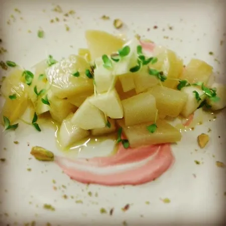 مزرعة للإقامة Agra Mater Colmurano